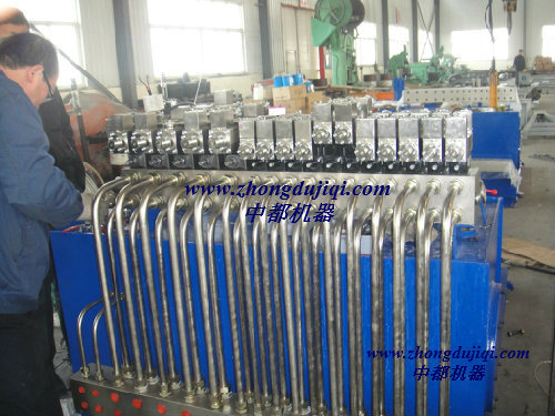 集中液（yè）壓站2